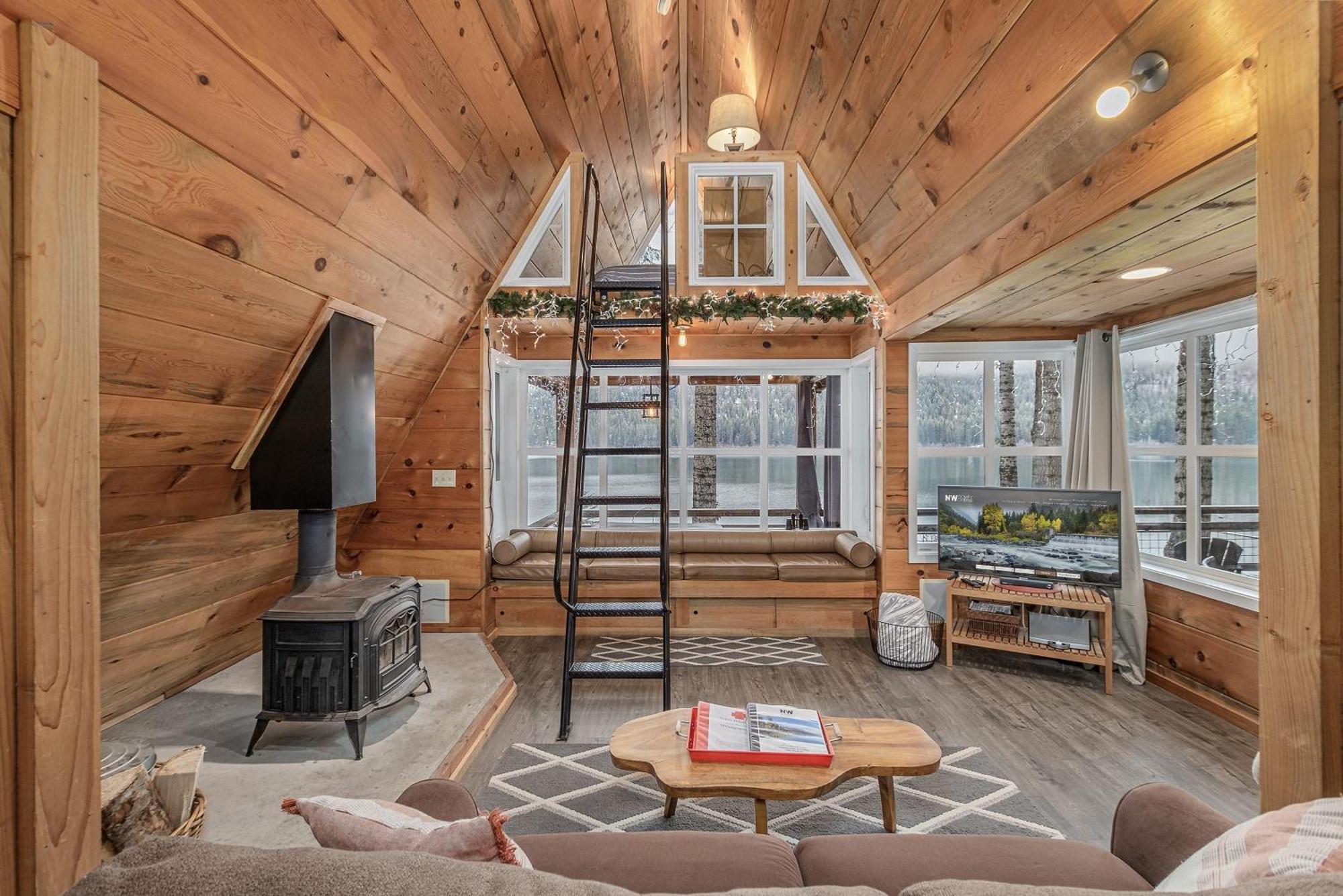 Doc Roy'S Legacy On Fish Lake By Nw Comfy Cabins Левънуърт Екстериор снимка